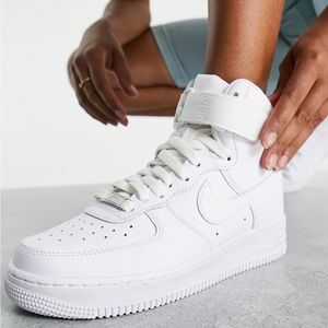 NIKE Air Force One AF1 High Top White Size Men’s Size 9.5 GUC See Description